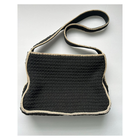 Vintage First Issue Liz Claiborne Black Shoulder Bag - Picture 1 of 5